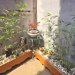 Gangdong, Good Stay